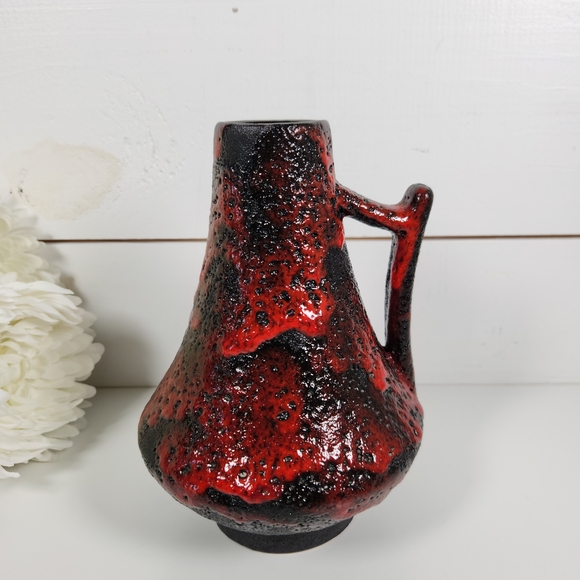 70s West Germany Fat Lava Vase 44-25 | Black & Red Handled Vase | Mid Century - Picture 1 of 12